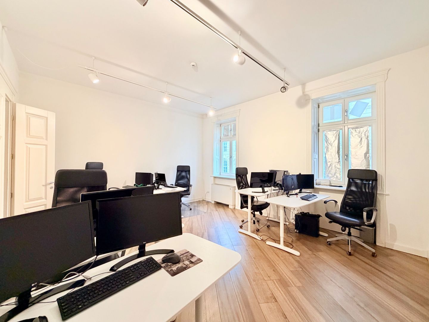 Spațiu Birou - Imobil istoric complet renovat - Poză 4