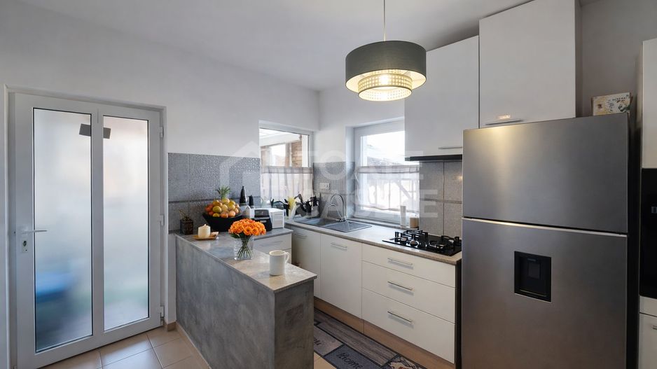 Duplex finisat, cu 3 locuri de parcare, ideal pentru o familie, în Gilău Vest - Poză 6