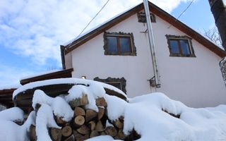 Proprietate rară | 4458 mp teren intravilan | Casă solidă, natură, liniște totală. | Bratca, Bihor. - Poză 46
