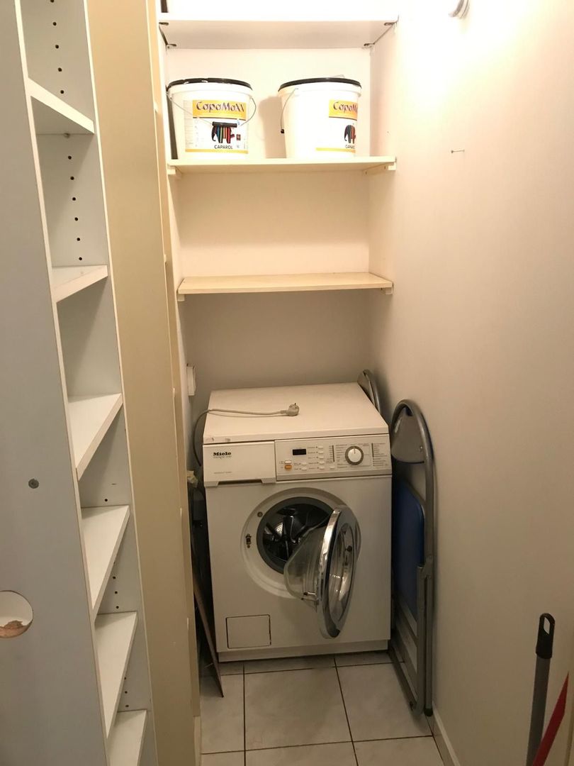 Apartament spatios cu o pozitie ideala - Poză 8