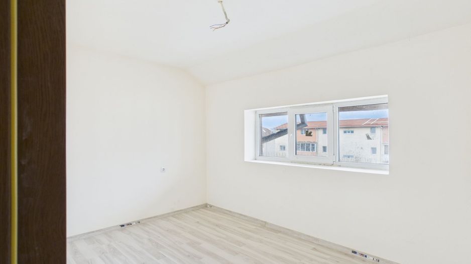 Apartament 2 camere + pod, 78 mpu, Buziașului - Poză 7