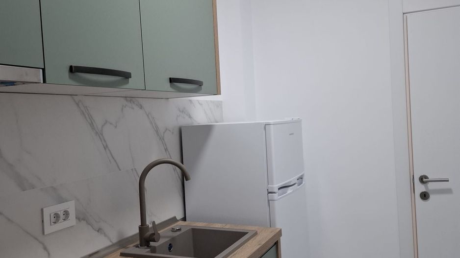 Prima Inchiriere 2 camere Complex Novum Gorjului - Poză 6