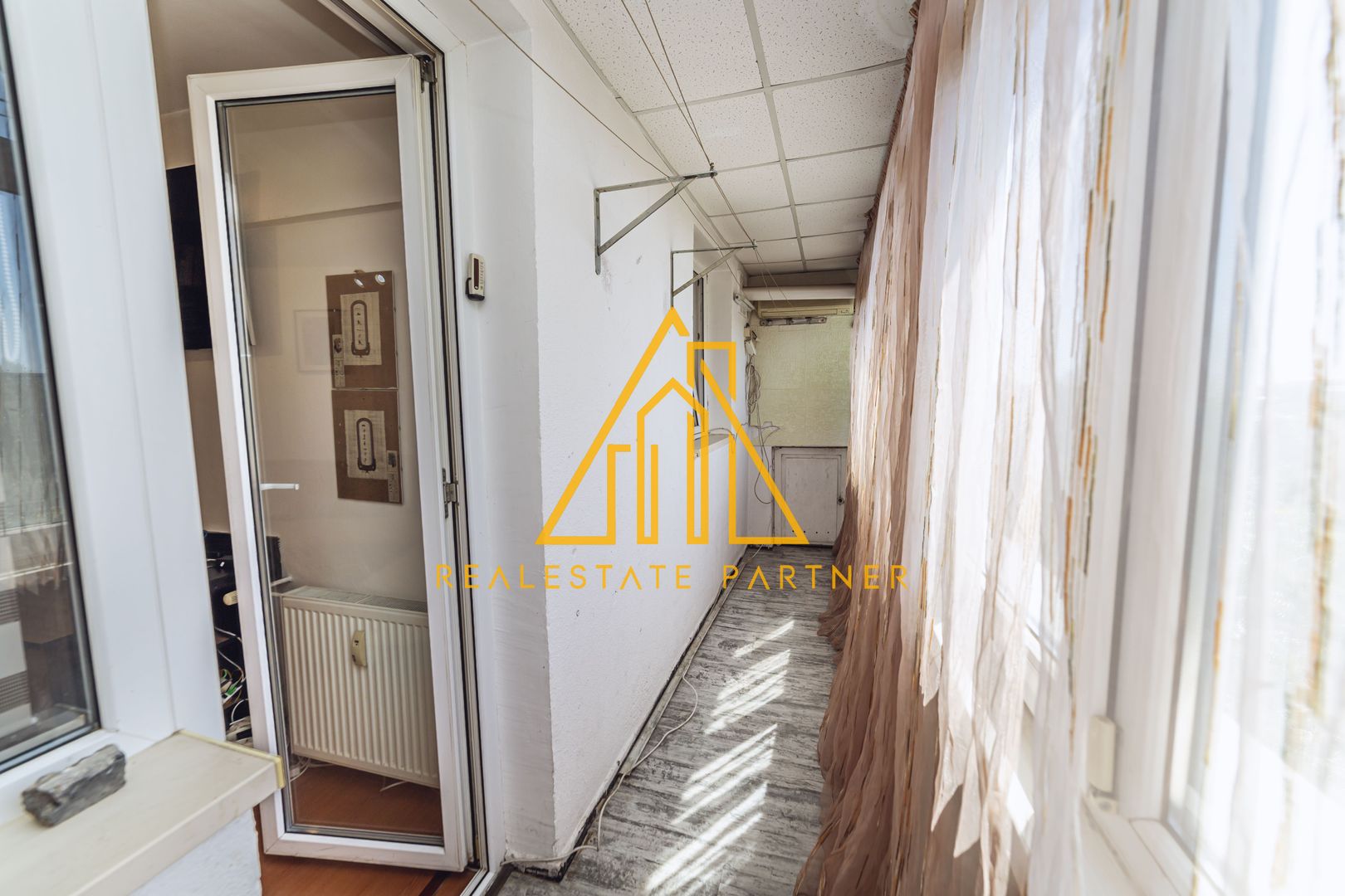 Apartament 3 camere semidecomandat – Berceni, Sector 4, aproape de Sun Plaza - Poză 7
