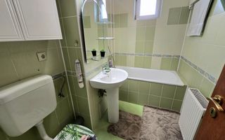 Apartament cu 2 Camere, Bloc cu Lift, Zonă Ultracentrală - Poză 10