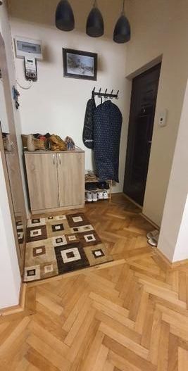 De vanzare Apartament 3 camere in vila, Hala Traian- Mantuleasa - Poză 15