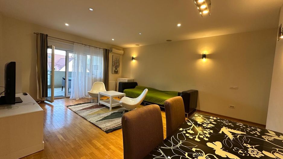 APARTAMENT MODERN CU TERASA SI LOC PARCARE ZONA HERASTRAU - Poză 2