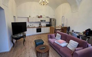 Apartament tip casă, 51 mp utili, 2 parcări incluse – zonă Centrală - Poză 2