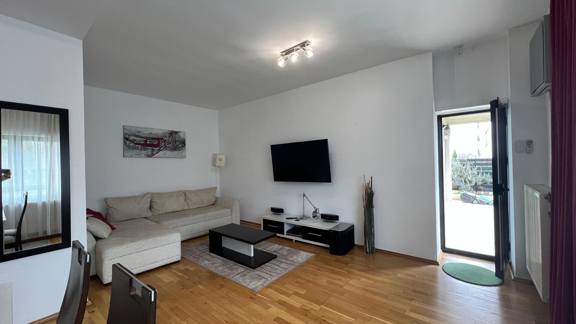 3 camere cu 84 mp de curte | 2 parcari subterane | boxa 8 mp amenajata - Poză 8