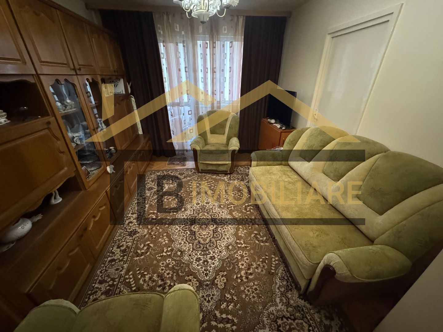 Apartament cu 3 camere, 50 mp, Zona Dambu Pietros - Poză 1
