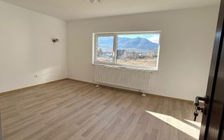 Duplex de vânzare | 4 camere | 160 mpu | Curte 370 mp | Cisnădie - Poză 16