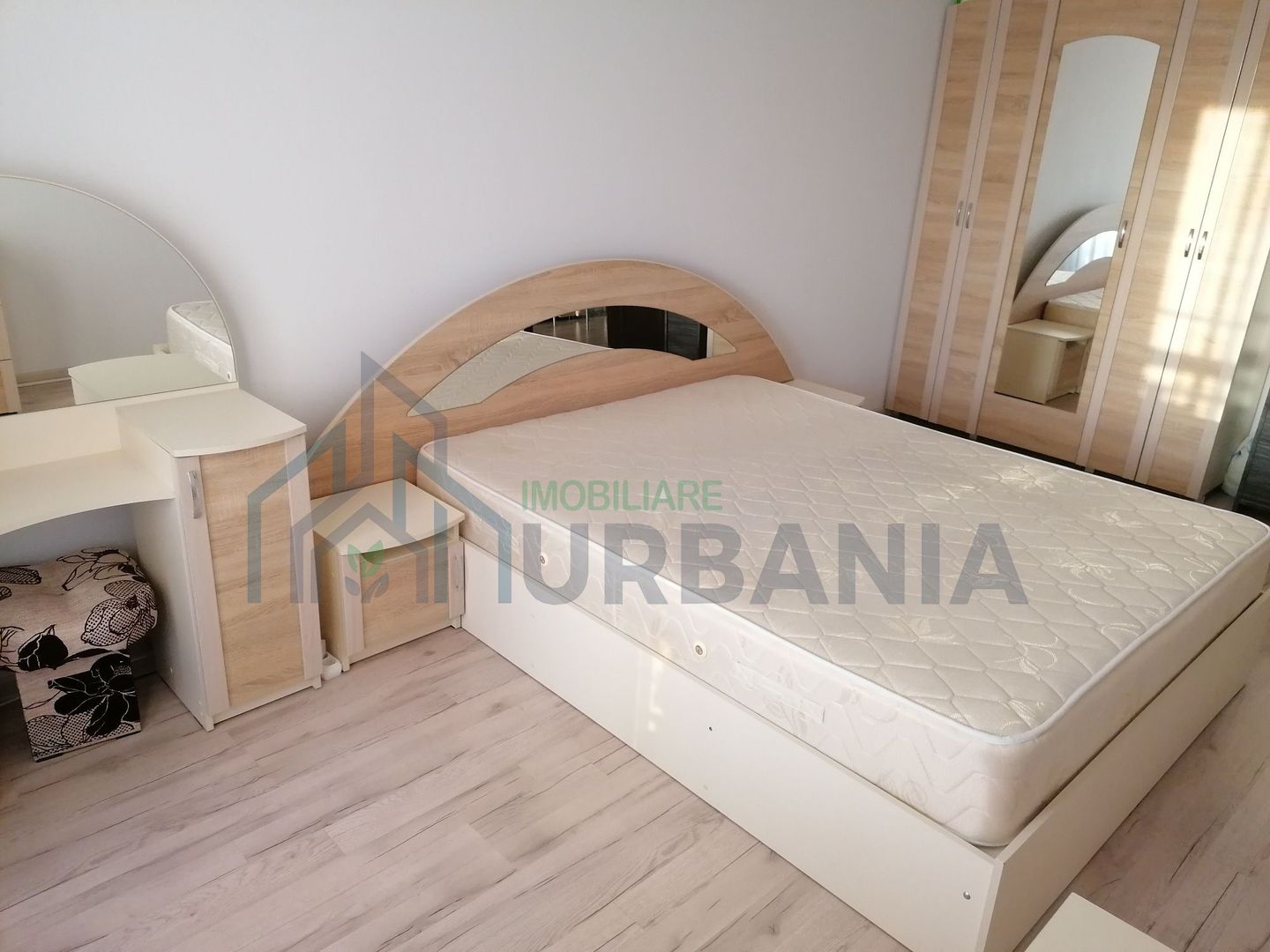 Apartament de inchiriat, zona Copou, Complex Carol Residence, 2 camere, mobilat si utilat - Poză 8