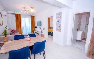 Vand apartament 2 camere cu vedere la mare Mamaia Nord - Poză 3
