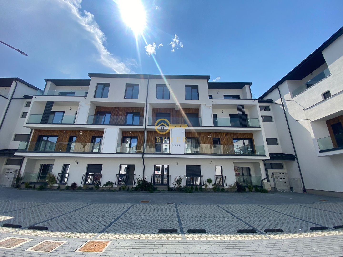 Apartament spatios cu 3cam- 89 utili si 2 balcoane- Predare imediata - Poză 1