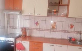 APARTAMENT 2 CAMERE | TEI  | DECOMANDAT | BLOC 1986 - Poză 4