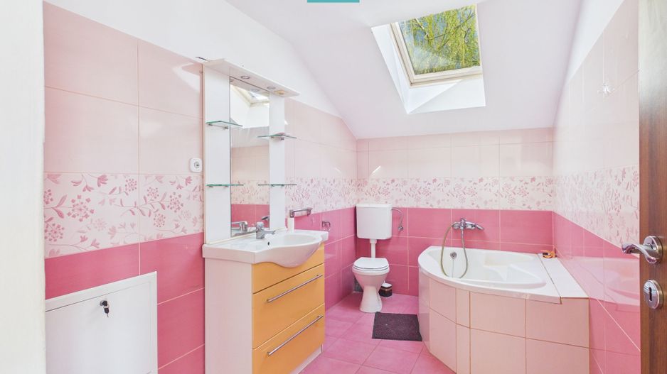 Casă individuală de închiriat – Moșnița Nouă - Poză 22