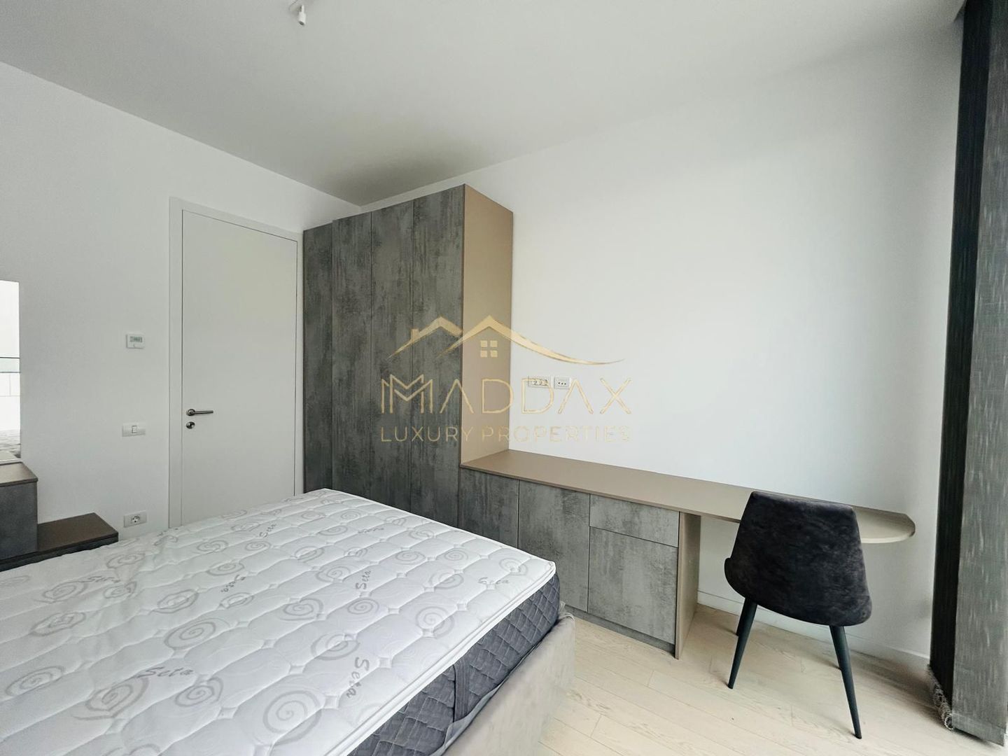 PENTHOUSE 4 CAMERE 150 MP  *** HERASTRAU *** - Poză 18