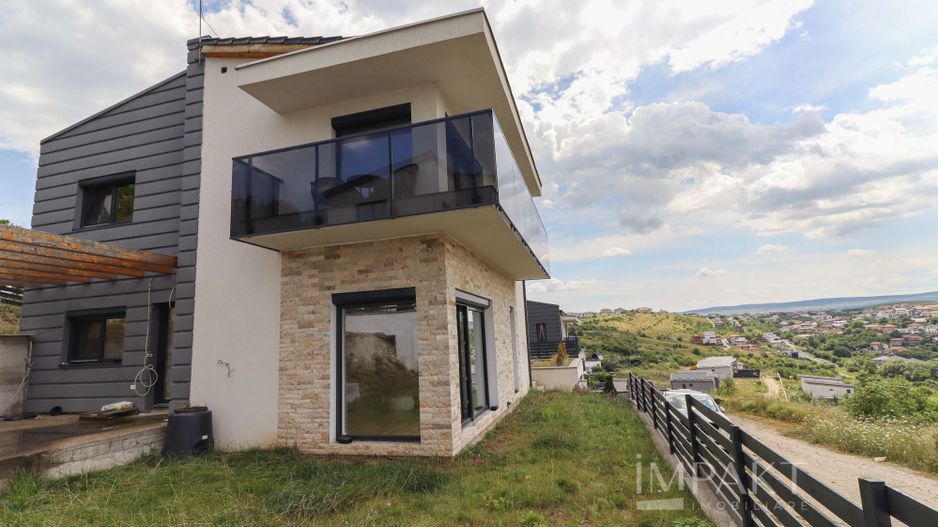 Casa individuala superba, amenajata in stil scandinav Dezmir COMISION 0% - Poză 48