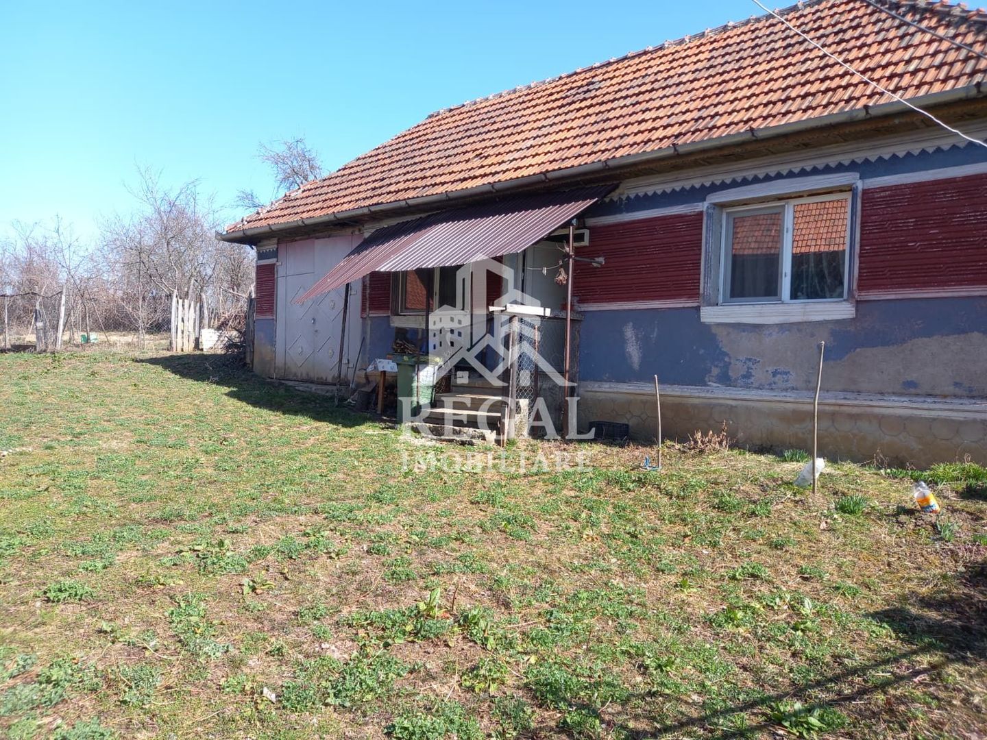 Două case de vânzare – Cerisor – teren generos 6996 mp - Poză 8