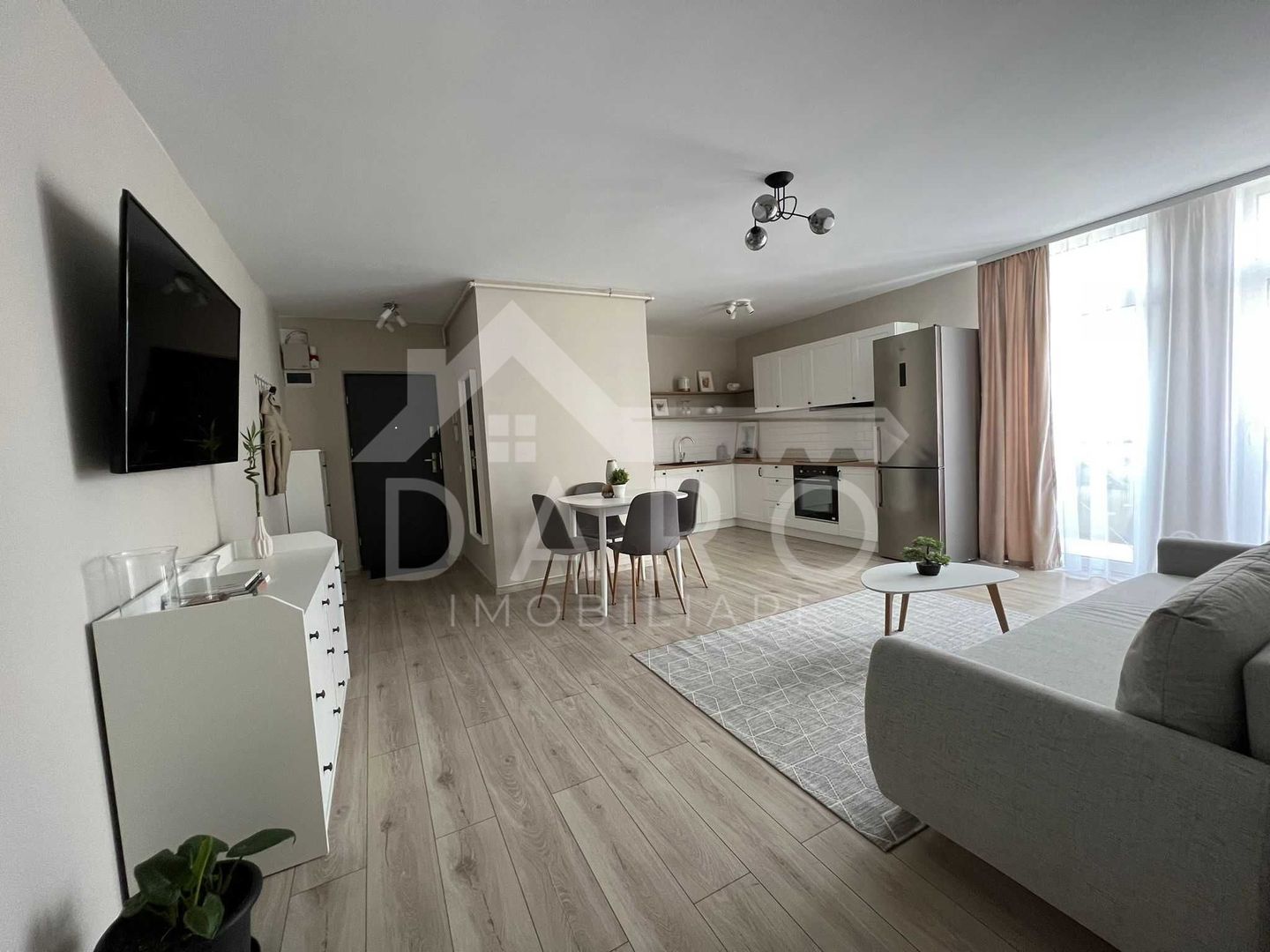 De inchiriat  - Apartament 2 camere - Zona Unirii - Targu Mures - Poză 6