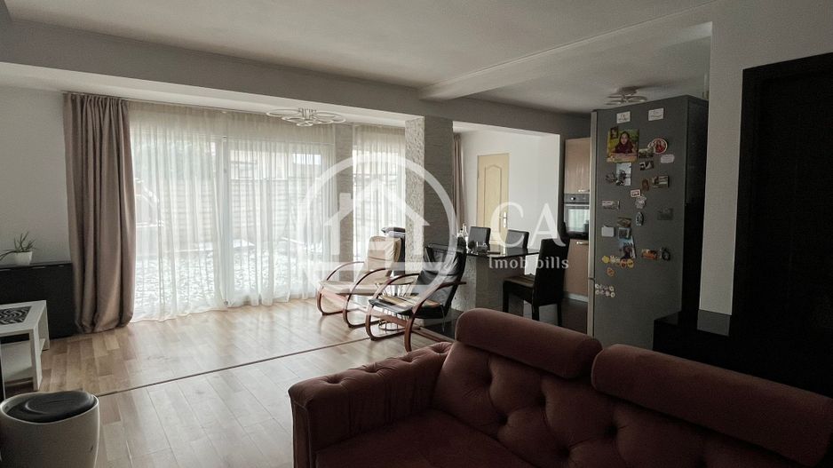 Casă de vânzare tip duplex cu 4 camere în Nojorid, Oradea. - Poză 7