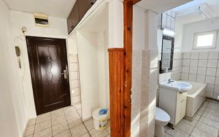 Apartament 2 camere, cu balcon, etaj 1, Cetate - Poză 6