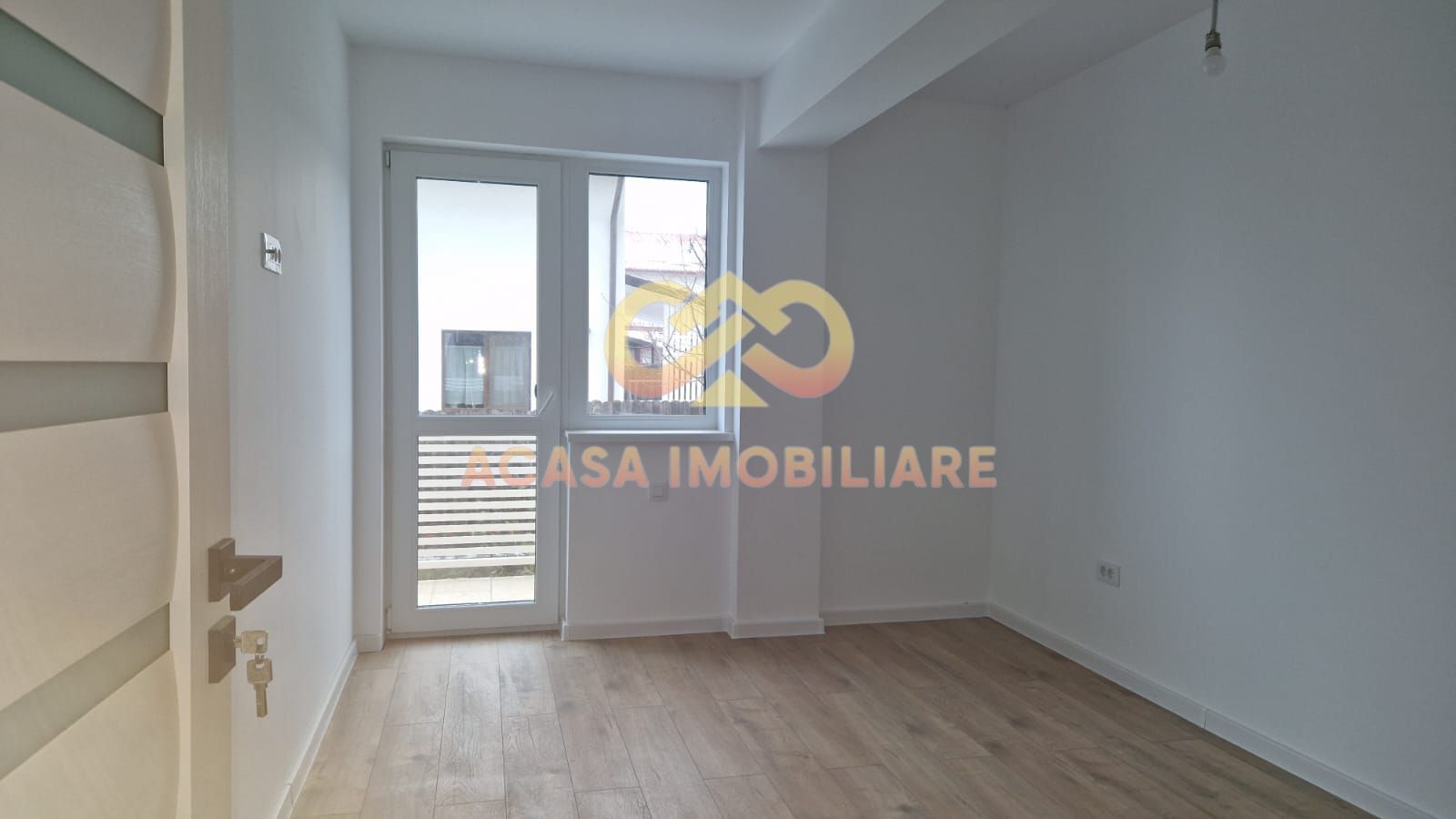 FINALIZAT NOU APARTAMENT 3 CAMERE CU GRADINA - Poză 8