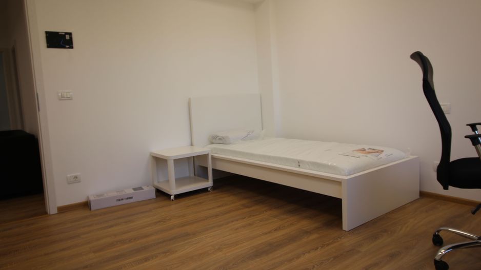 Apartament 4 bedrooms for rent close to Medicina - Poză 6