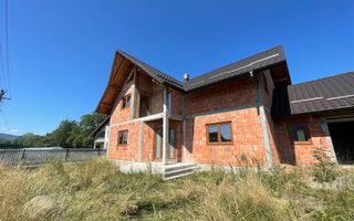 CASA LA ROSU DIN CARAMIDA + GARAJ I 12,5 ARI I VICOV DE SUS I - Poză 2