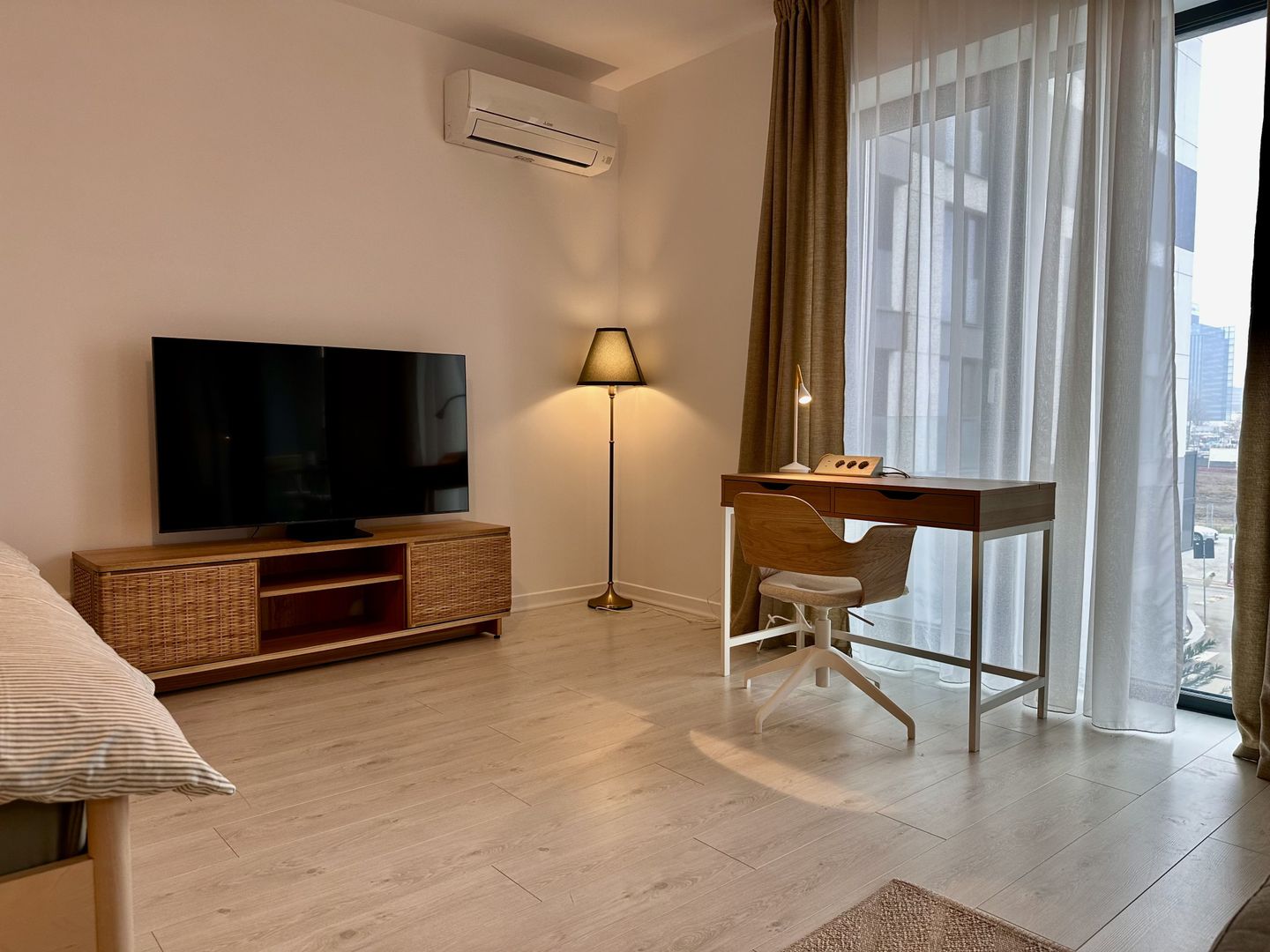 Garsoniera Cloud9 Residence, loc de parcare inclus. - Poză 1