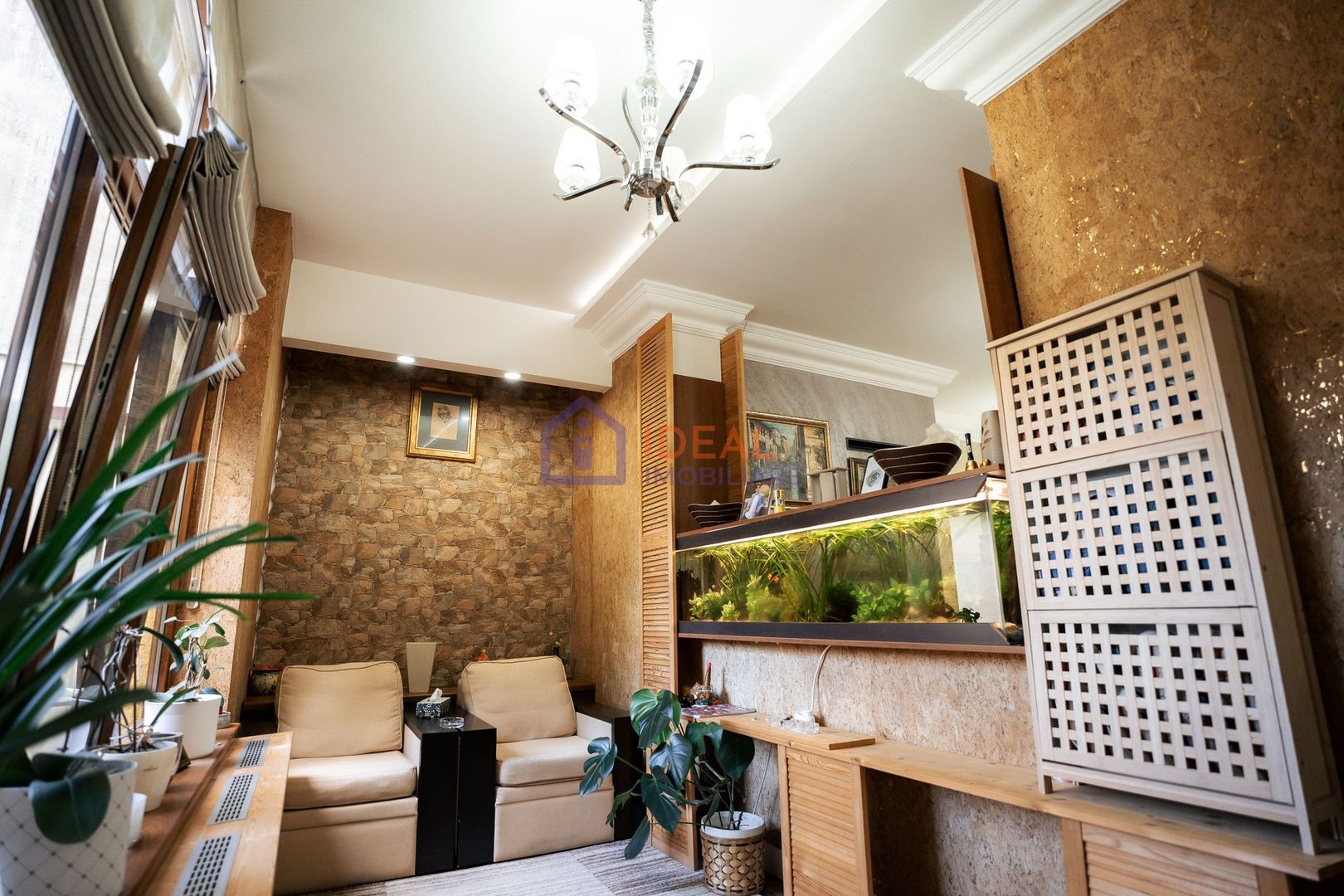 Casa Individuala Moderna cu 7 camere si 1480 mp de curte, In Selimbar - Poză 3