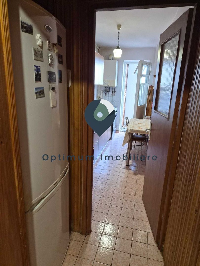 Apartament cu 3 camere in Manastur, etaj intermediar, zona Petrom ! - Poză 3