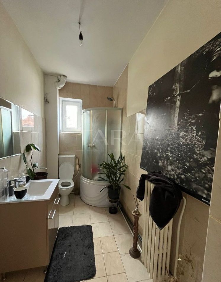 Apartament spațios 6 camere în casă, Andrei Mureșanu - Poză 4