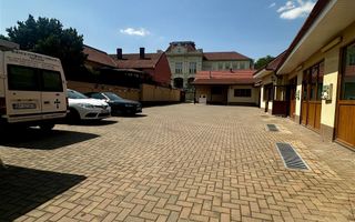Spatiu comercial cu parcare magazinul Crisul - Poză 2