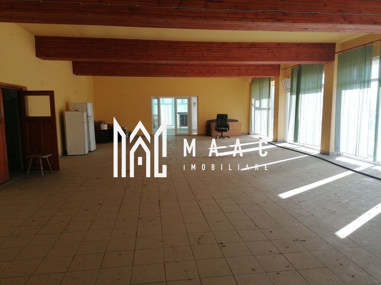 Teren 20000 mp I 3 corpuri cladire I Cristian - Poză 6