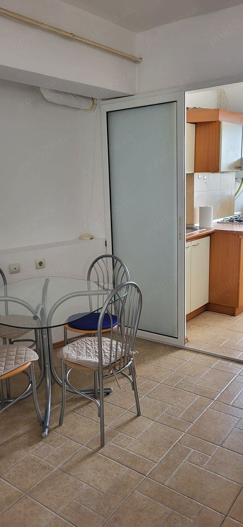 Vând apartament 2 camere ultracentral în Iași. - Poză 3