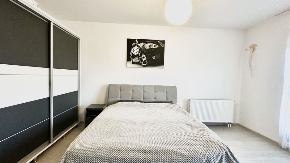 Garsonieră modernă de închiriat în Brașov, zona Coresi - Poză 1