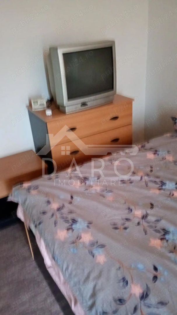 3 camere Bd. 1 Decembrie, etaj 2, aproape de centru – 400€ negociabil - Poză 2