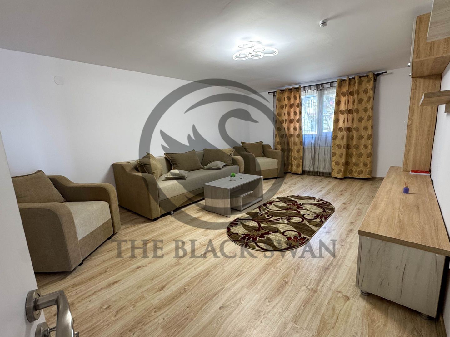 Apartament cu 2 camere de vanzare | Valenii de Munte | Comision 0% - Poză 1