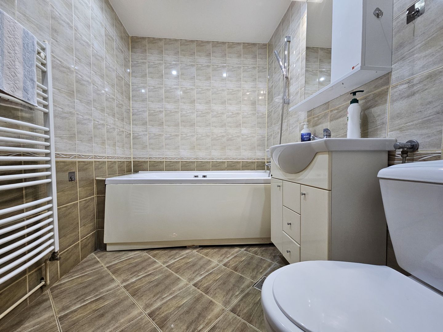 Apartament cu 3 camere de vanzare în Faleză Nord - Poză 6