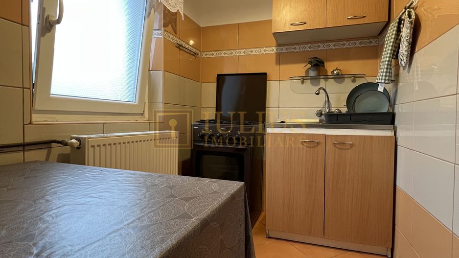 Garsoniera, 4 ap. pe nivel/etaj, conditii moderne. - Poză 9