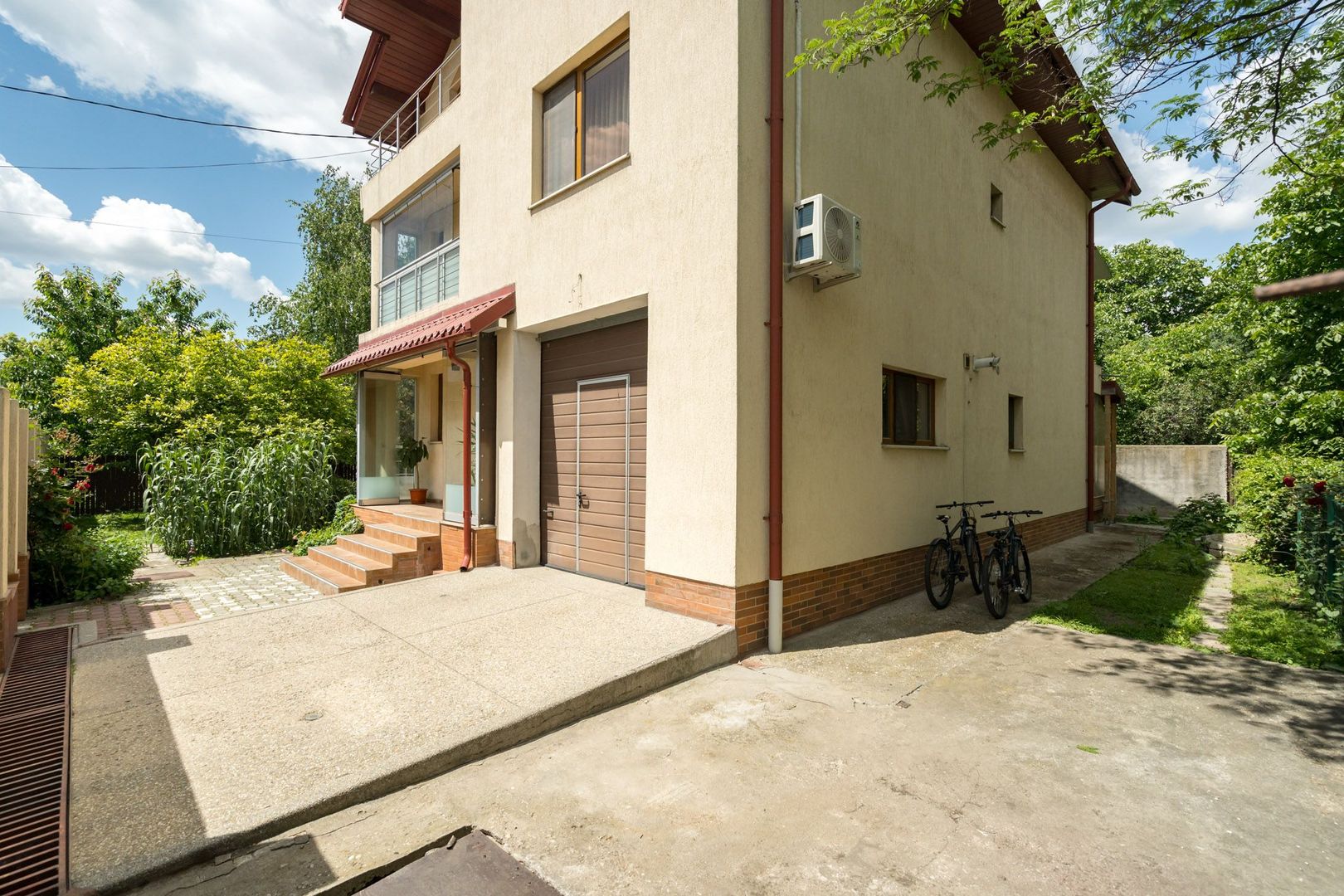 COMISION 0% - Baneasa/ Dobrogeanu Gherea-Garlei casa P+1+M 6 camere curte 550mp - Poză 38