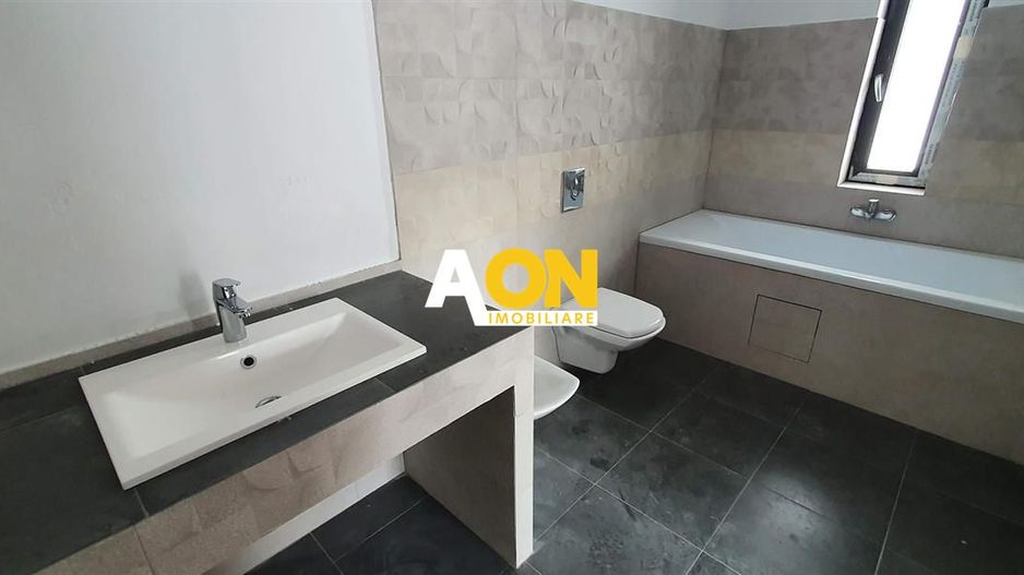 Casa 4 camere + demsiol 688 mp teren toate utilitatile langa padure - Poză 12