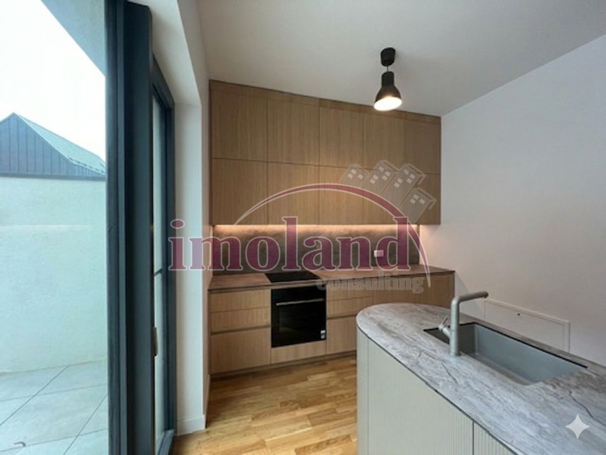 Vanzare - Townhouse 6 camere - mobilat + 2 locuri parcare Avalon Estate - Pipera - Poză 6