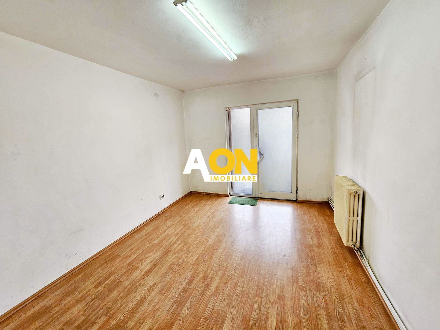 Apartament 2 camere, decomandat, 50 mp utili, Cetate - Poză 4