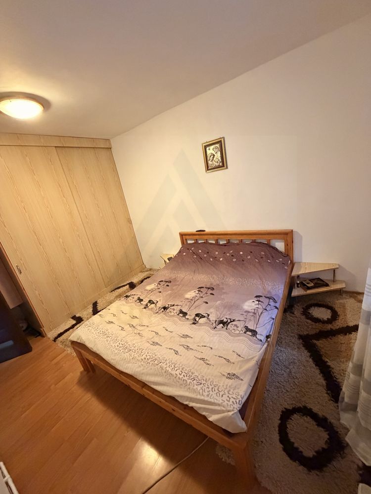Apartament 4 camere 75 mp cu  balcon si pivnita pe b-dul Mihai Viteazu - Poză 6