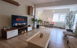Casă  Ploiești – 215 Mp Utili | Strada Cașin | Teren 255 Mp | Renovat