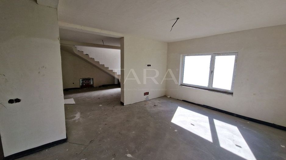Duplex modern, 4 camere, Florești, central și acces facil. - Poză 1