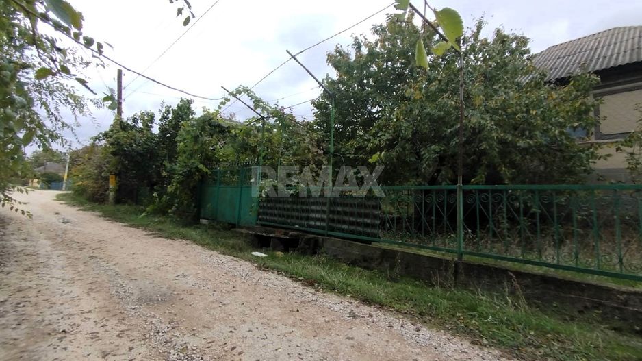 Casă cu 3 camere + bucătărie de vară, Anenii Noi - Poză 3