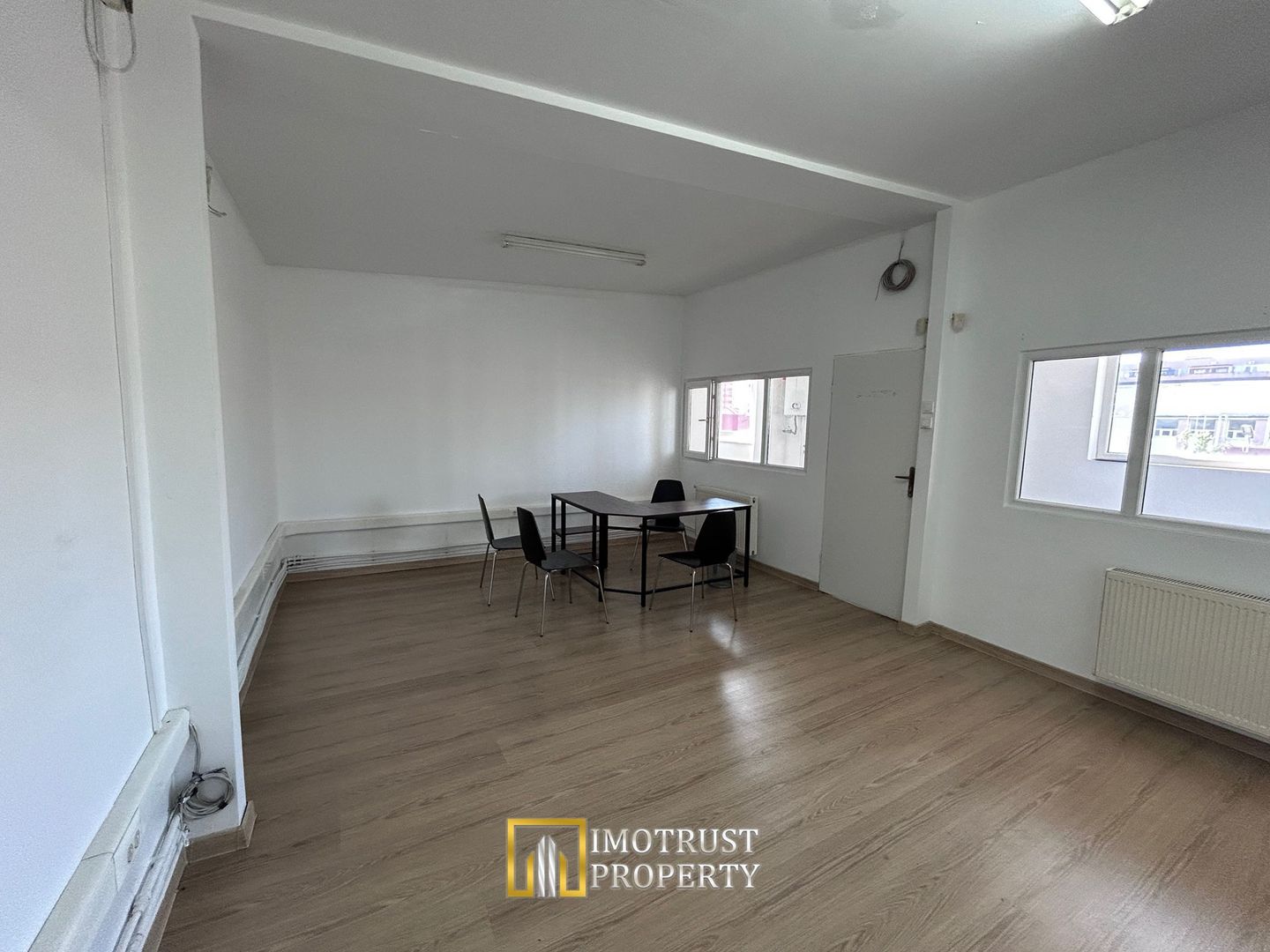 Spațiu de închiriat – Zona UTA Arad - Poză 1