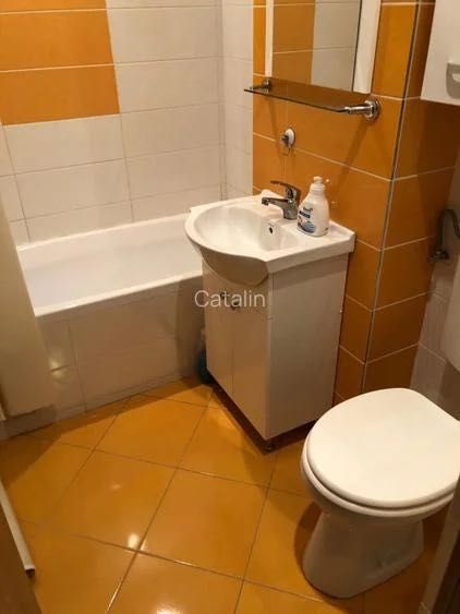 PROPRIETAR! Vand garsoniera mobilata - Tineretului -7 minute de metrou - Poză 5